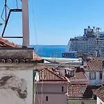 Cozy Flat With Marvelous View
